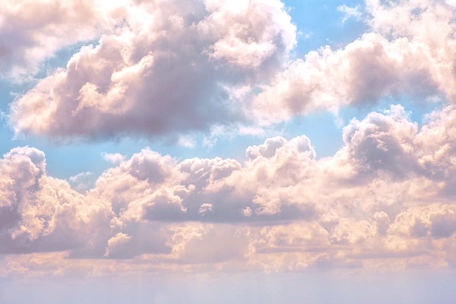 Your Eyes Are Suffering Every Time You Fly - Here’s How to Fix It