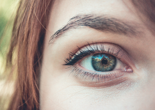 how-to-slow-down-under-eye-wrinkles