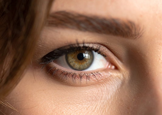 best-eye-makeup-remover-routine-for-sensitive-eyes